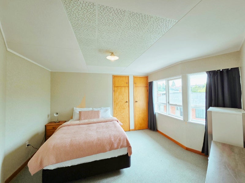 Retro in Rosebank64458802743939114