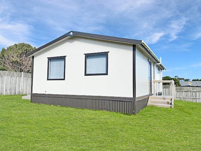 Himatangi, 2 bedrooms64458907444610110