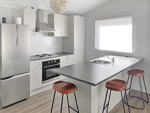 Himatangi, 2 bedrooms64458907444610111