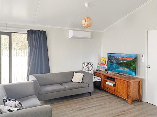 Himatangi, 2 bedrooms64458907444610112