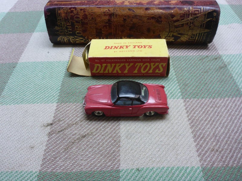 Stunning Old Boxed Dinky Toys No. 187 Volkswagen Karmann Ghia Coupe Die Cast Toy Carousel 1