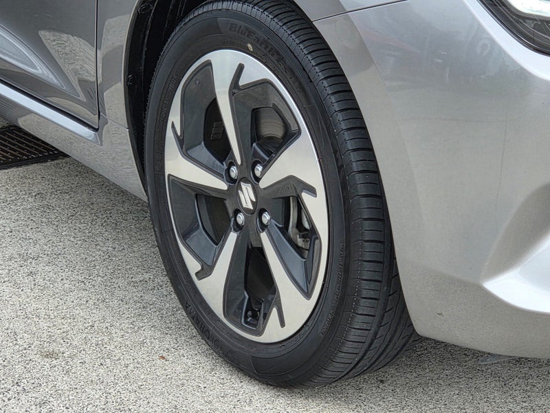 2025 Suzuki Swift RSC Hybrid64614426894210111