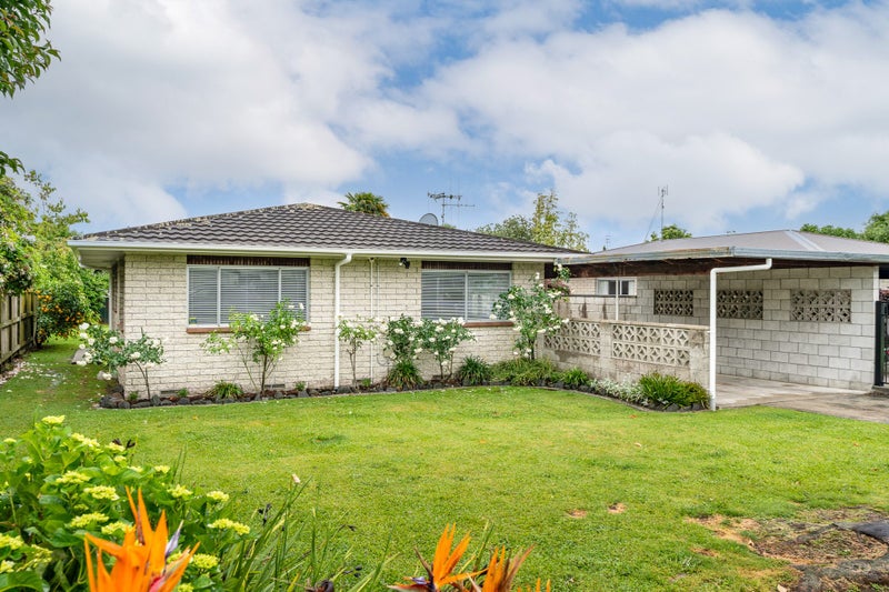 CHRISTMAS CRACKER! $569,00064459400516482112