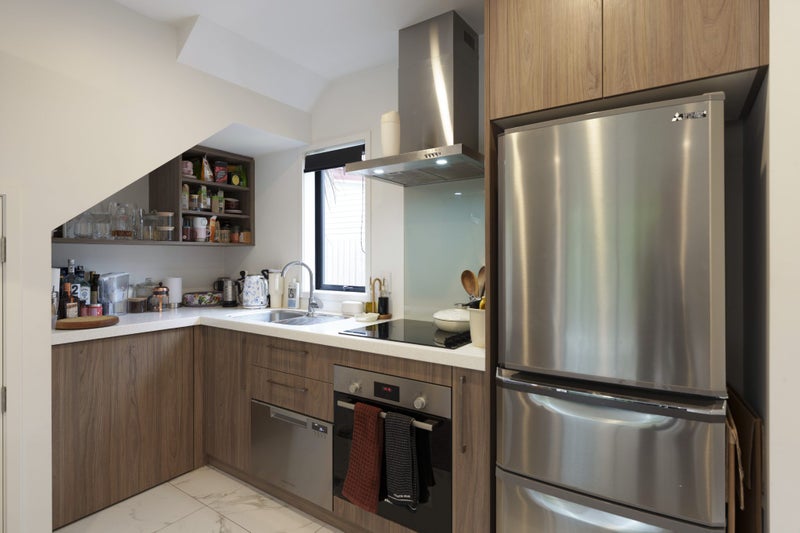 1 bedroom home run!64459400703746114