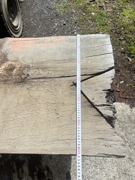Solid Thick Rata Slab – 330× 60/58 × 19.5cm (400kg)64459490632705113