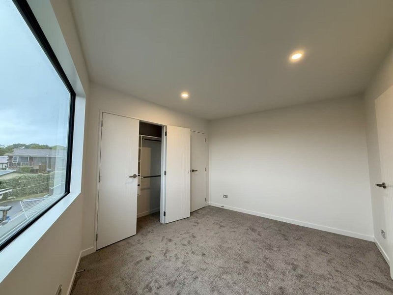 Papakura, 3 bedrooms64459505795842113