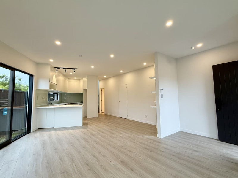 Papakura, 3 bedrooms64459505795842111