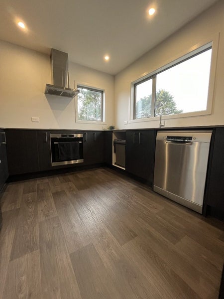 Titahi Bay, 3 bedrooms64459505908099114