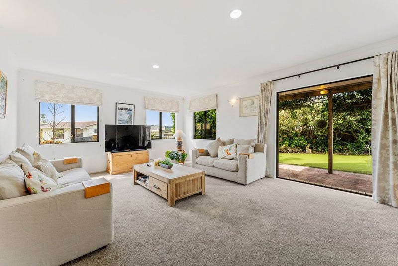 This is your Hole in One! Seller is Downsizing!64459704094337114