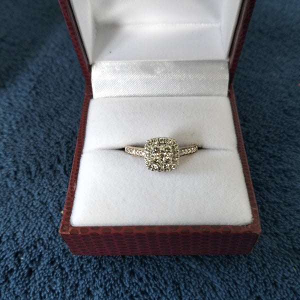 9ct, Diamond Cushion Halo Cluster Ring TDW=.50ct64459750445827111