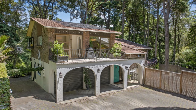 70's Luxe Retreat in Tranquil Bush Setting64460207452289110