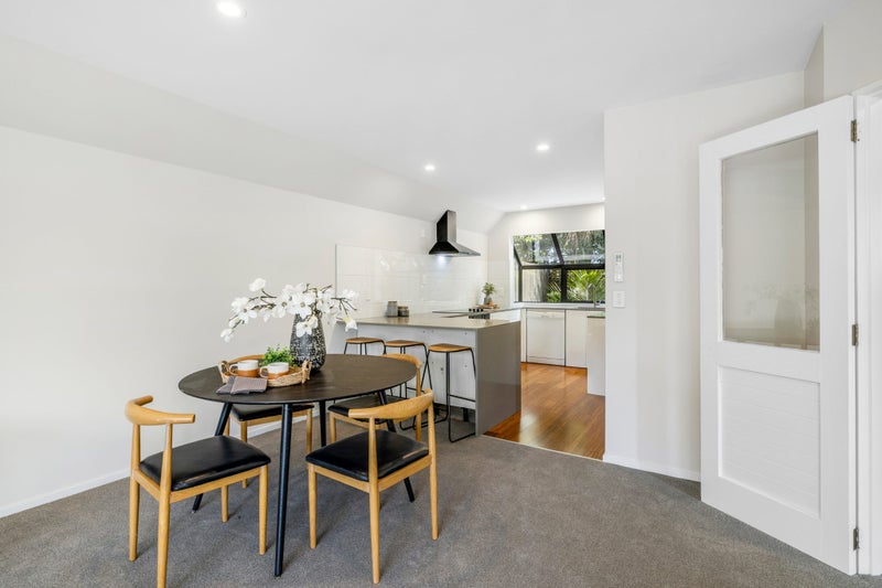 Renovated Home, Premium Address!64459904513154112