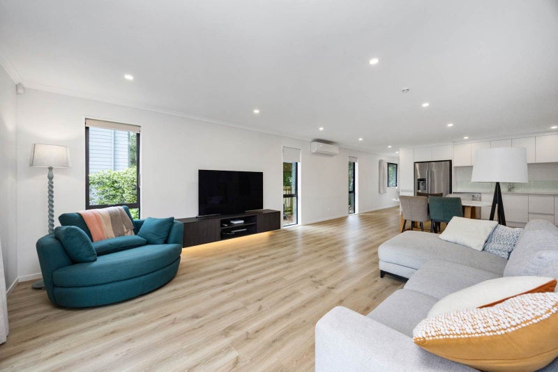 Discover Unexpected Space & Comfort!64460098044418112