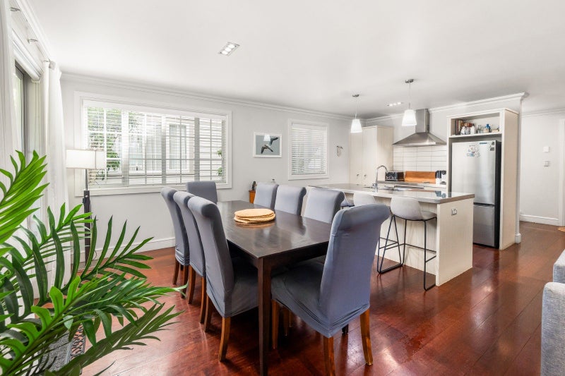 Charming cottage in central Russell64460098224515113