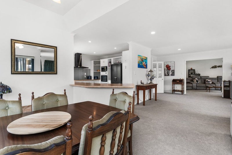 Owners Downsizing - Act Quick!64460207329025113