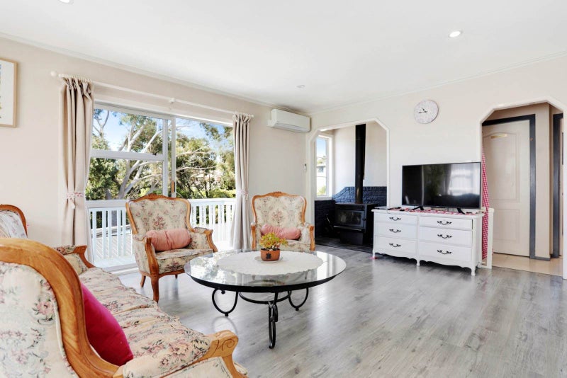 Must Sell - Dream Home!64460302937345114