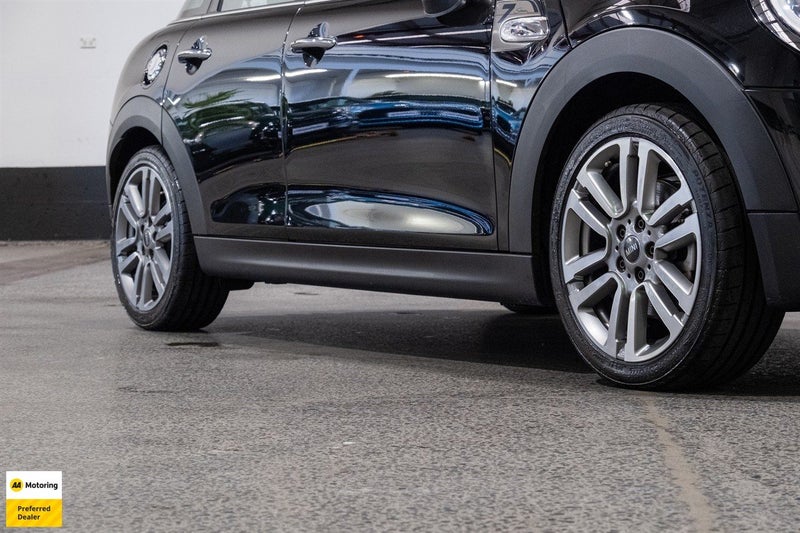 2017 MINI Cooper S Edition Seven64615810918657113