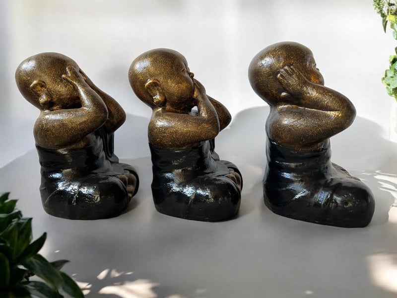 Shaolin Buddha Statue - Fibre Cement - Set of Three - Black & Gold Finish Carousel 2