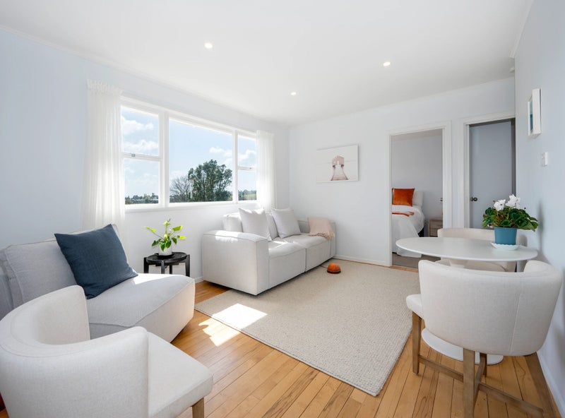 Meadowbank, 2 bedrooms64680503427841110