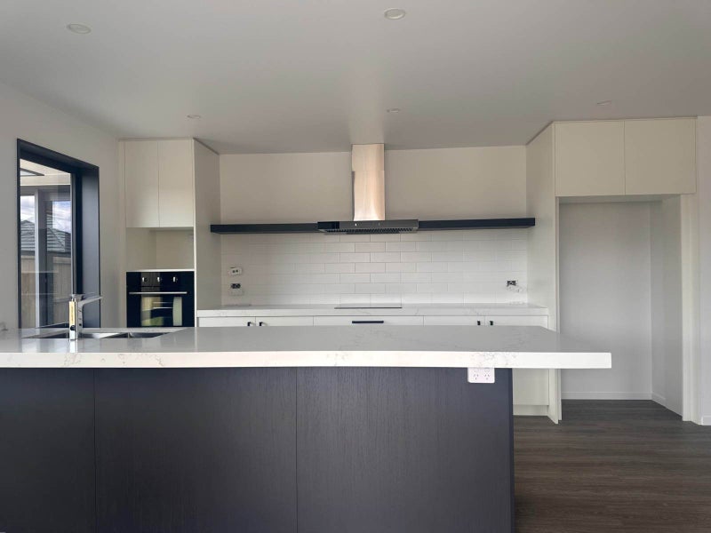 One Tree Point, 4 bedrooms64460590312323110