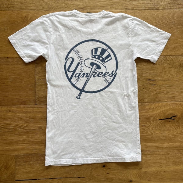 Majestic New York Yankees T-shirt Small Carousel 2