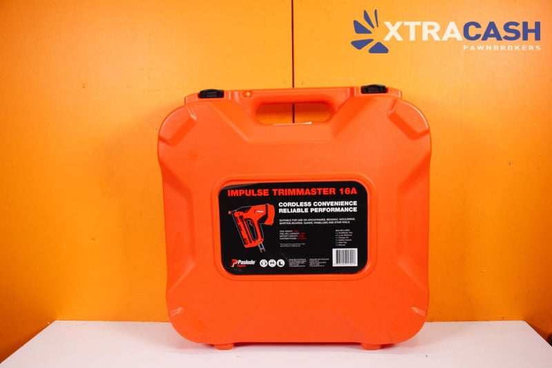 Paslode 16A Trimmaster Angled Bradder in Case Carousel 4