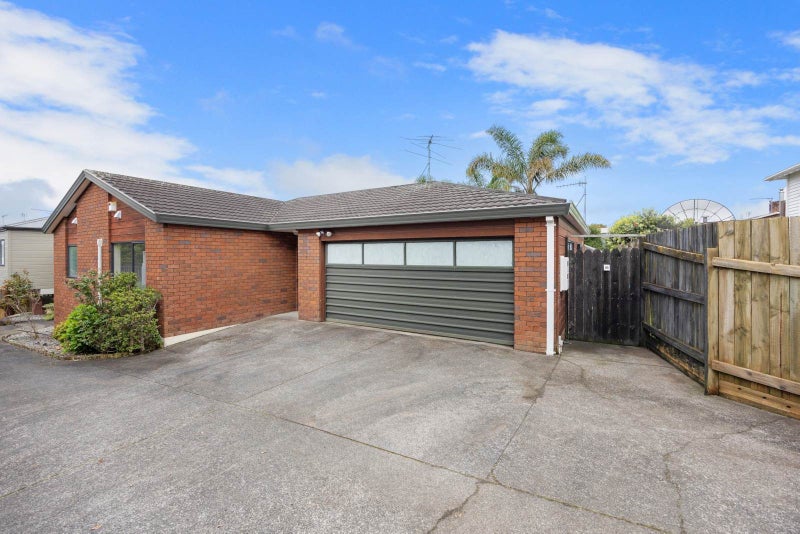 Easy Family Living, Sorted!64460685856259111