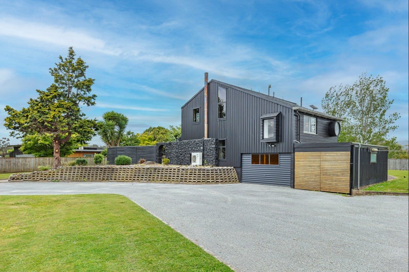 Totally unique - The ultimate family haven64460781517826111