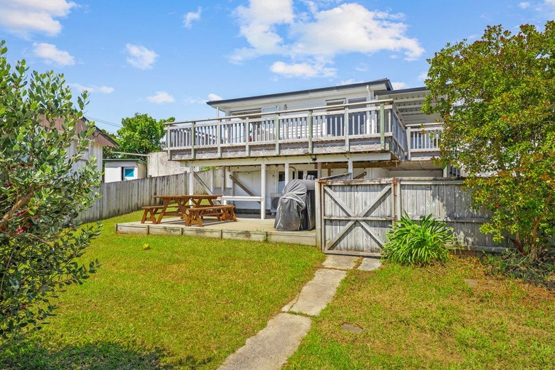 I Spy A Really Good Buy64461288407169112