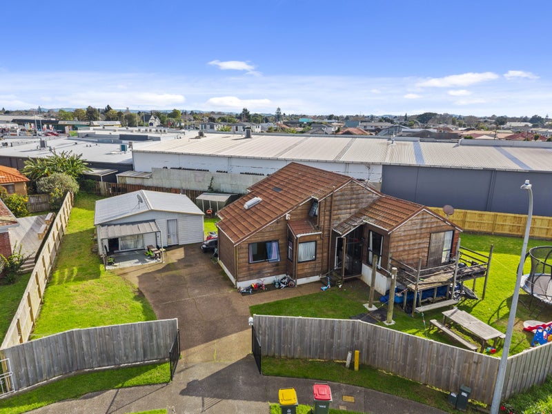 Vendors Can't Afford To Fix It - Need It Gone64460987002627114