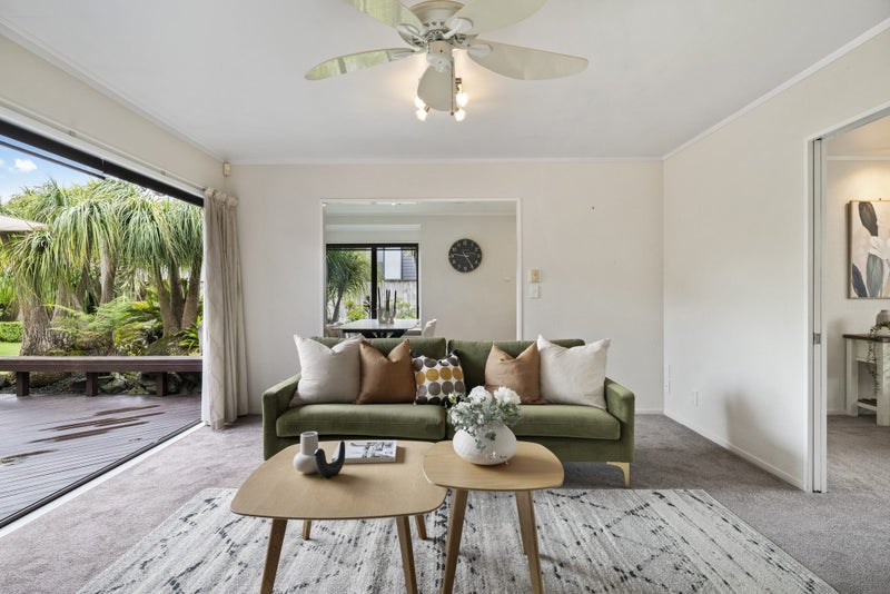 Admired From Afar, Exceptional Up Close64461096089474112