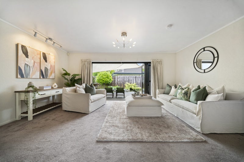 Admired From Afar, Exceptional Up Close64461096089474113