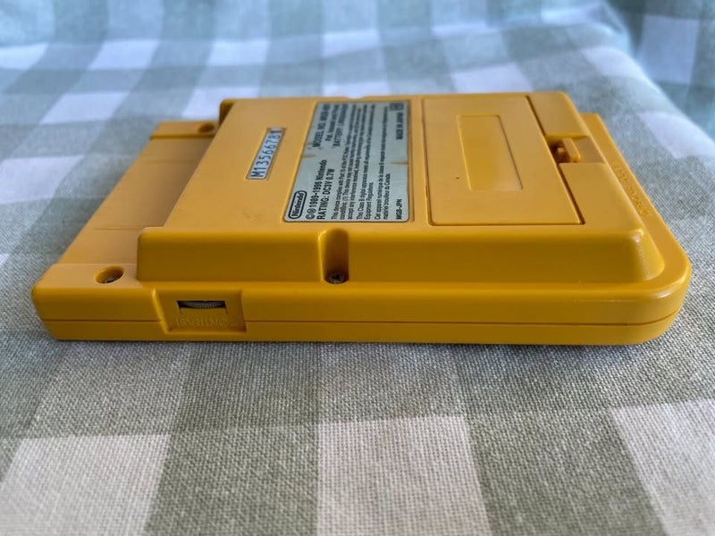Nintendo Game Boy Pocket – Yellow – Excellent Condition + F-1 Race Game64461247156482113