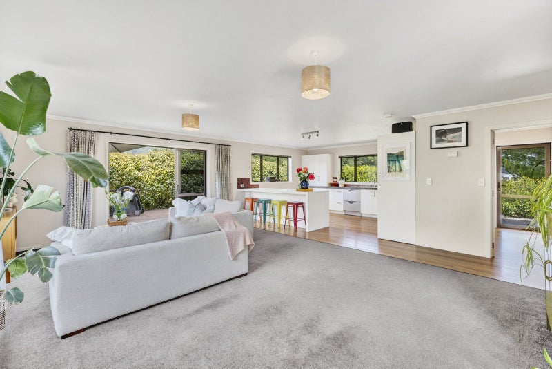 Charm, scale and versatility in Lake Hawea64461178464003112