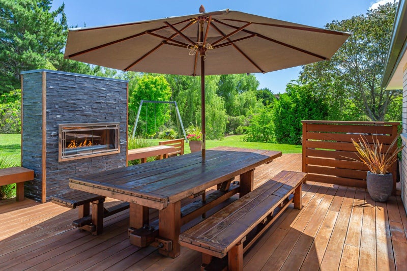 Modern comfort in a private rural setting64461192320002111