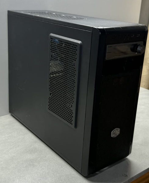 FAULTY - CUSTOM PC - TOWER Carousel 1