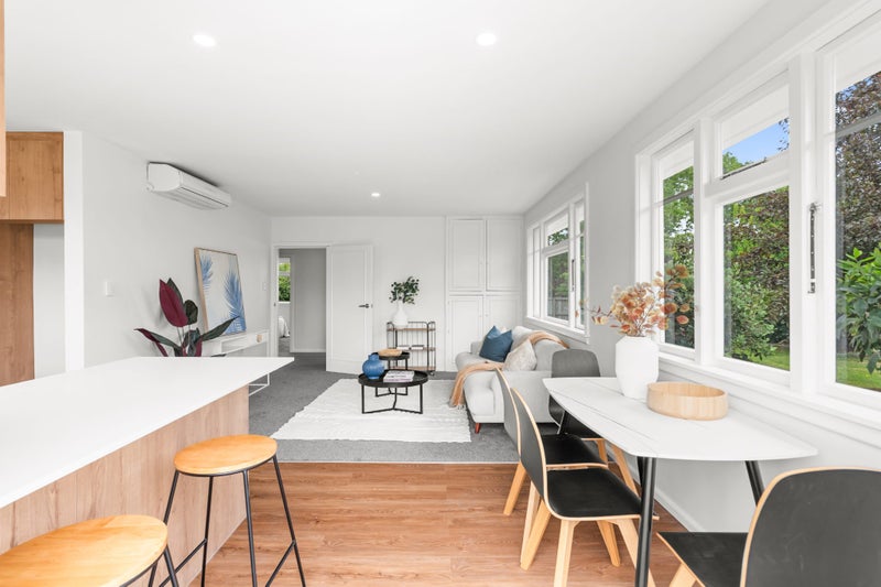 Freshly Renovated & Ready to Impress64461288303361111