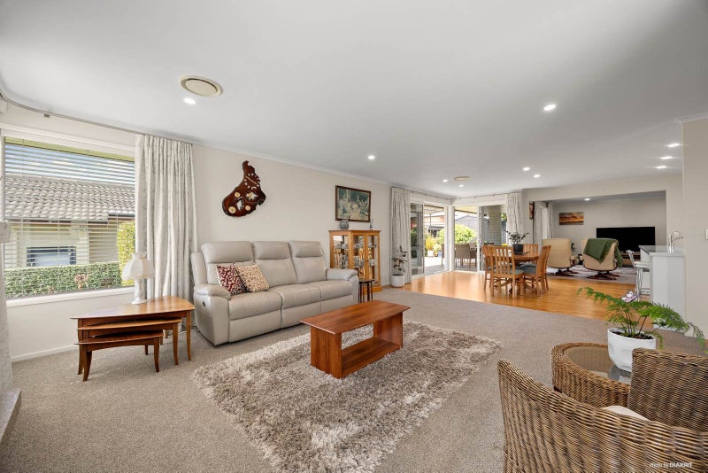 “A Home of Exceptional Elegance and Undeniable...64461288470403111