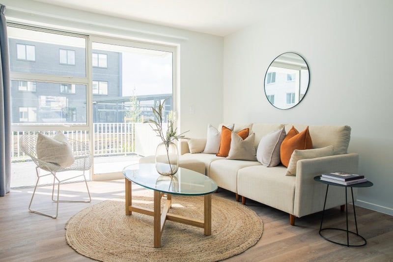 Hobsonville, 2 bedrooms64461288255746110