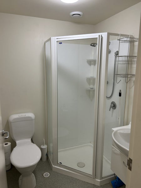 Thorndon, Studio64461422967425114