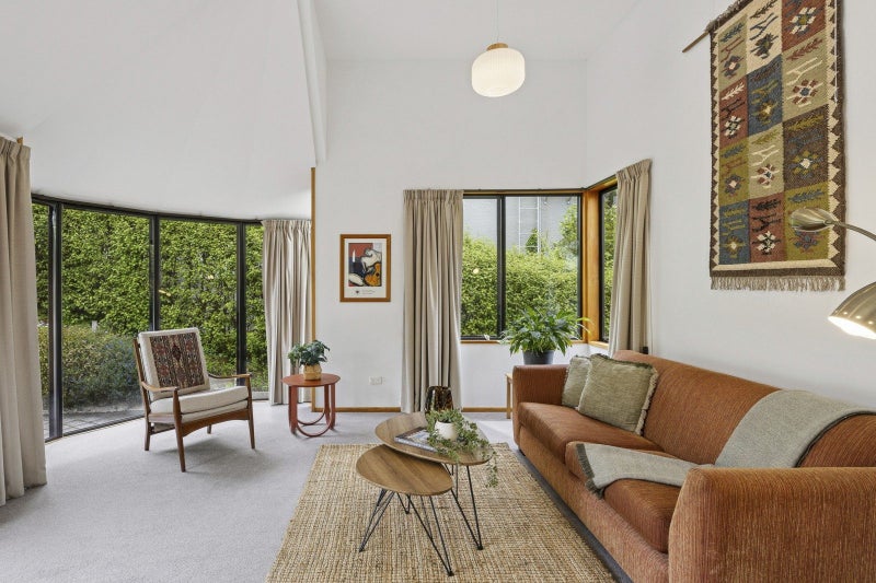 Space, comfort and a standout location64461422983170112