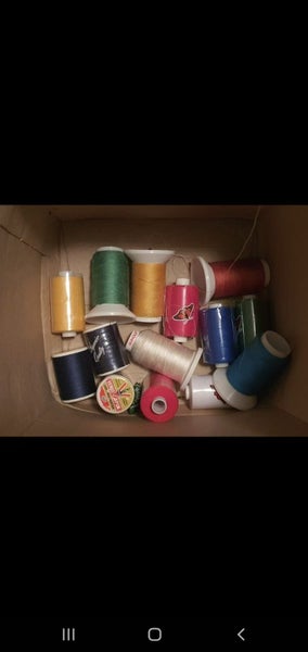 Singer Sewing Machine And Overlocker Combo Carousel 6