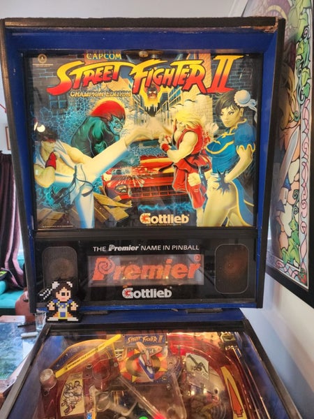 Street fighter pinball machine Carousel 2