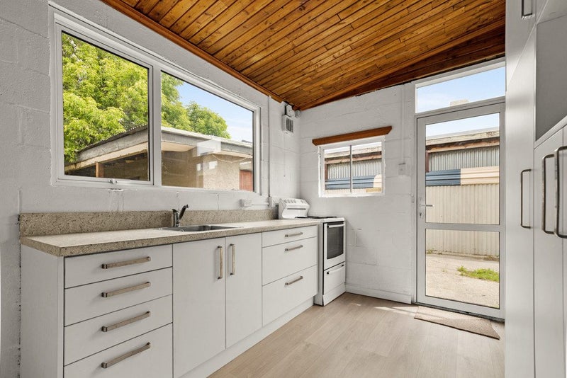 Central Location, Options Galore64461539861635111