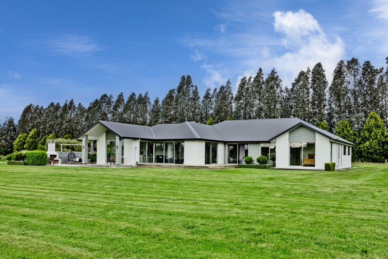 The statement64461635345282113