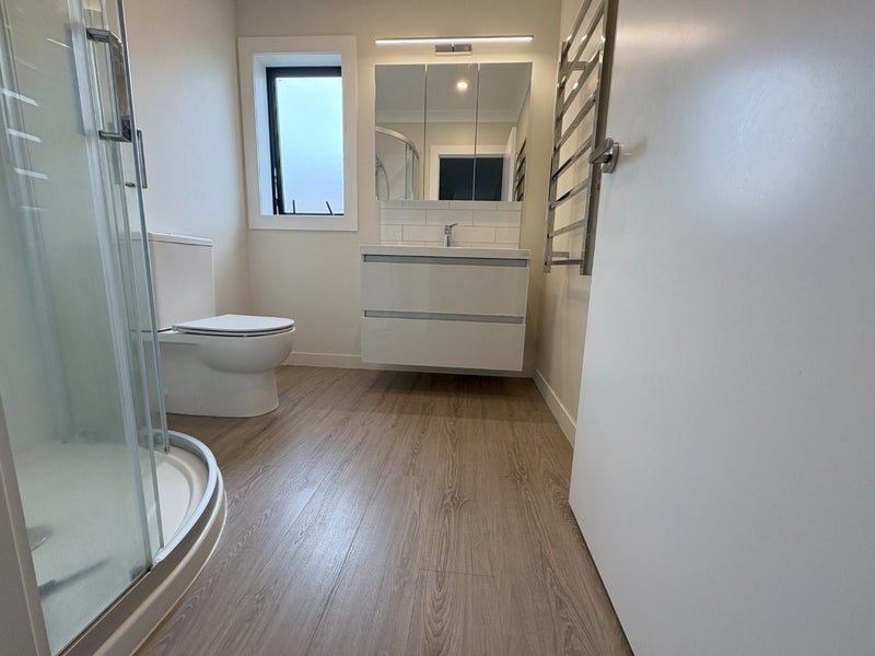 Te Atatu Peninsula, 3 bedrooms64461635248385113