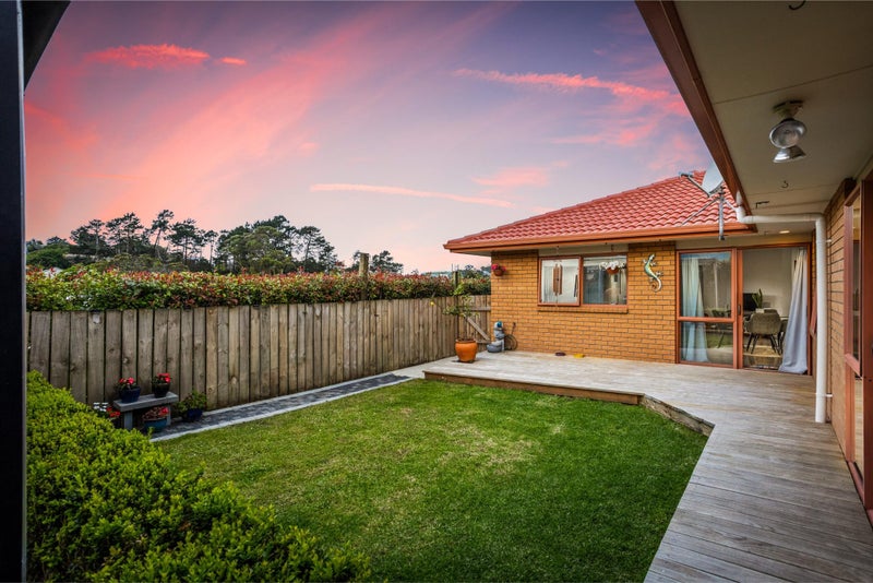 A Sunny Single-Level Surprise64539294063362112