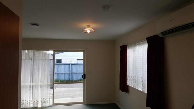 Woolston, 2 bedrooms64461835120129114