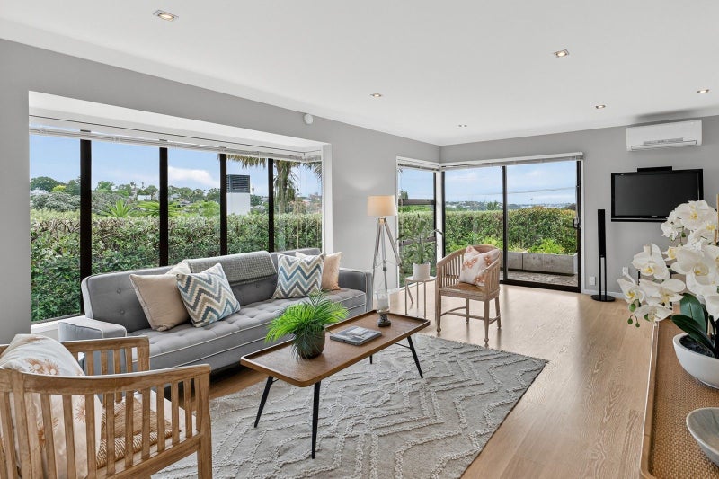 Single level and loving it64461944780929112