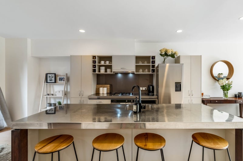 A Fresh Way to Live in the City64462137089155113